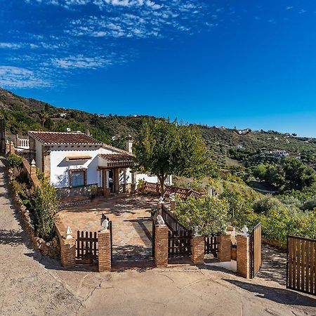 Amazing Home In Frigiliana With Kitchen מראה חיצוני תמונה