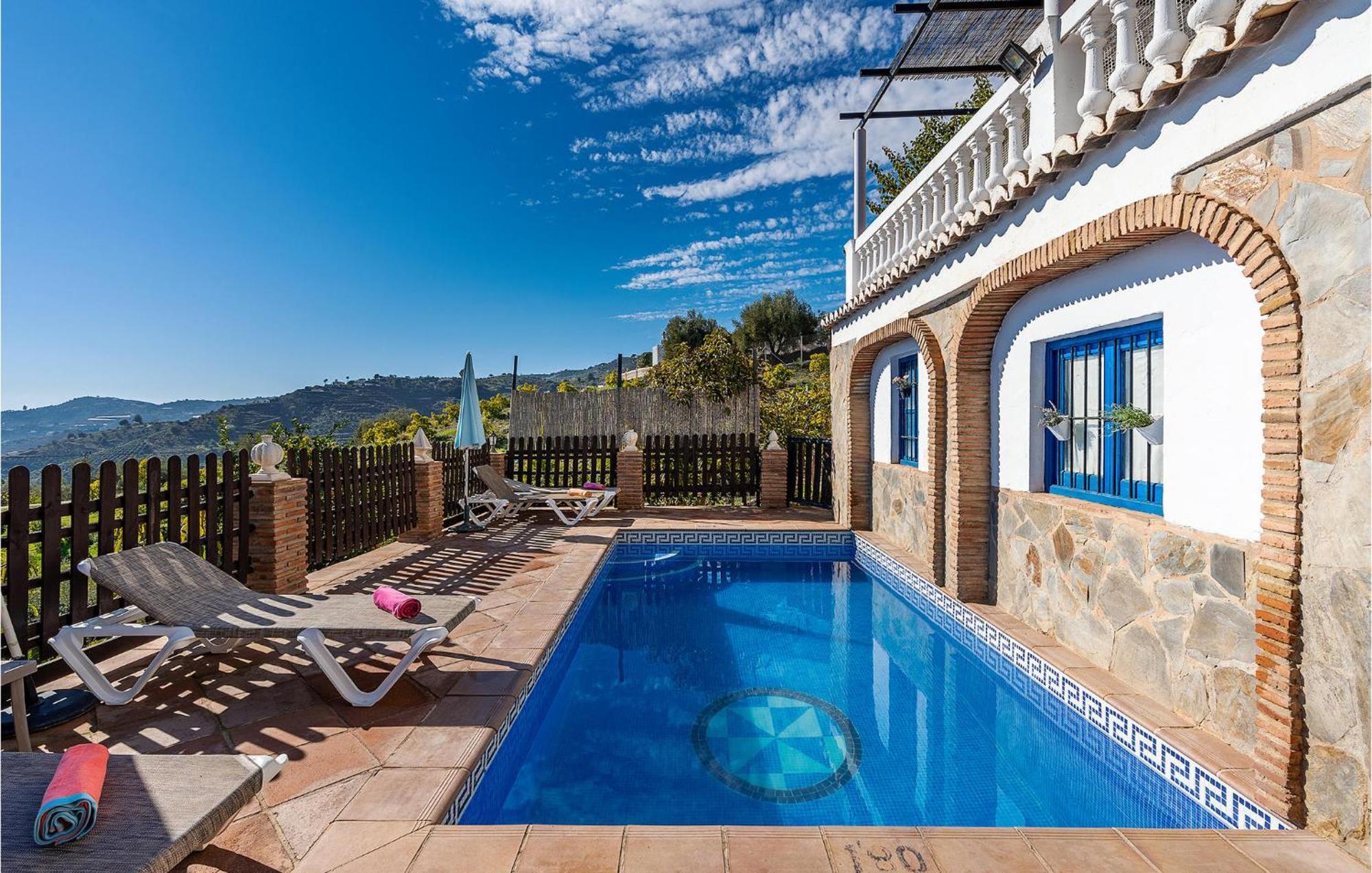 Amazing Home In Frigiliana With Kitchen מראה חיצוני תמונה