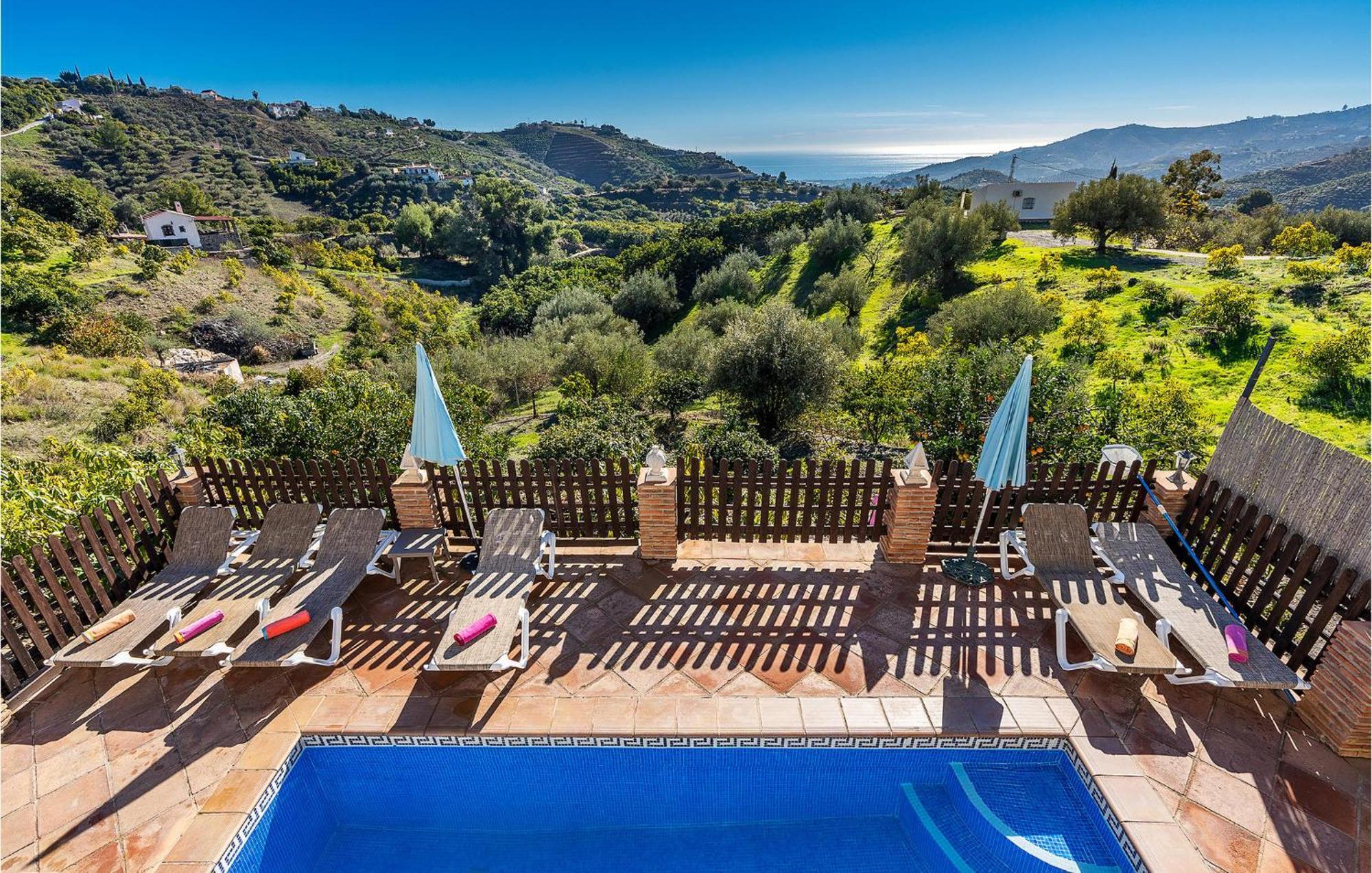 Amazing Home In Frigiliana With Kitchen מראה חיצוני תמונה